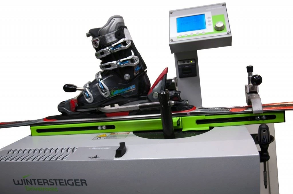 Ski Service Ski Onderhoud Afstellen-skibinding 3 Ski Service Ski Onderhoud Afstellen-skibinding